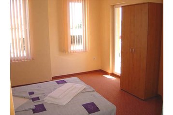 Болгарiя Hotel Zlatny piasaci, Екстер'єр